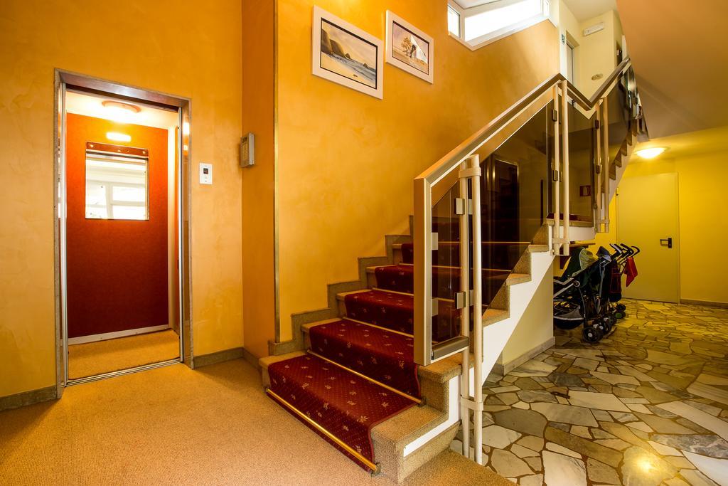Hotel San Marco Lignano Sabbiadoro Bagian luar foto