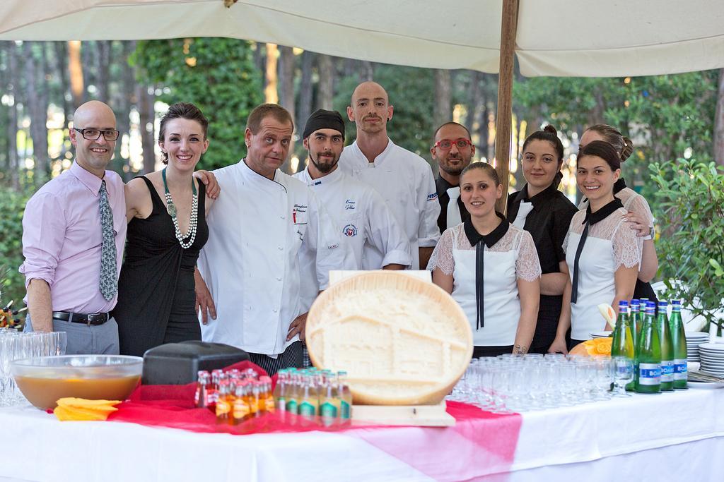 Hotel San Marco Lignano Sabbiadoro Bagian luar foto