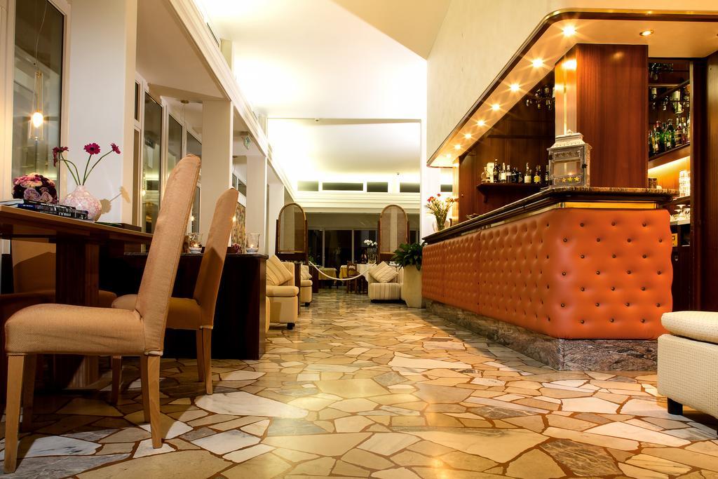 Hotel San Marco Lignano Sabbiadoro Bagian luar foto